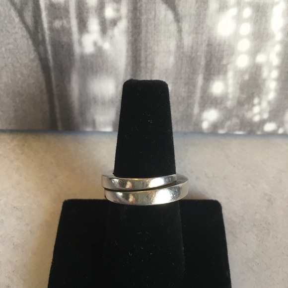 Sterling spiral ring size 7 1/4 - Picture 1 of 4